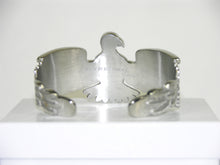 Load image into Gallery viewer, Unique Eagle Cuff Bracelet with White Zircon Eye