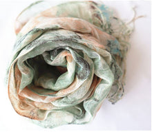 Load image into Gallery viewer, Garden Fringe Scarf
