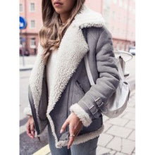 Load image into Gallery viewer, Women&#39;s Lambs Wool and Fur Aviator Jacket